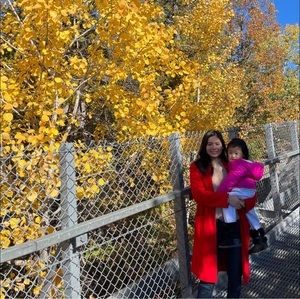 Meet your Posher, Carla